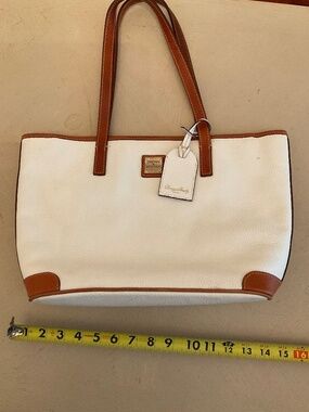 Dooney & Bourke white Leather Tote Bag